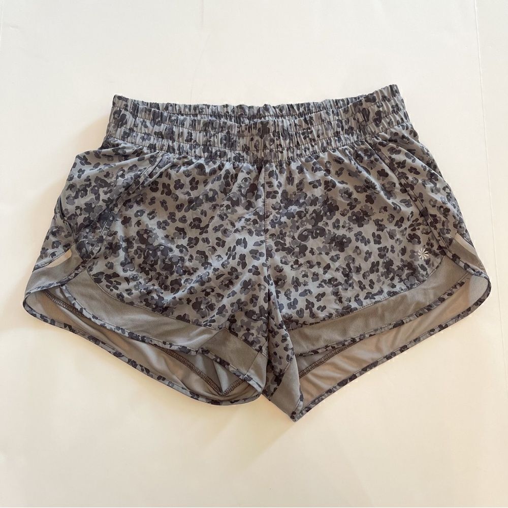 🍋 Athleta •Women’s Mesh Racer Run MidRise Athletic Shorts w/Built in Brief Sz S